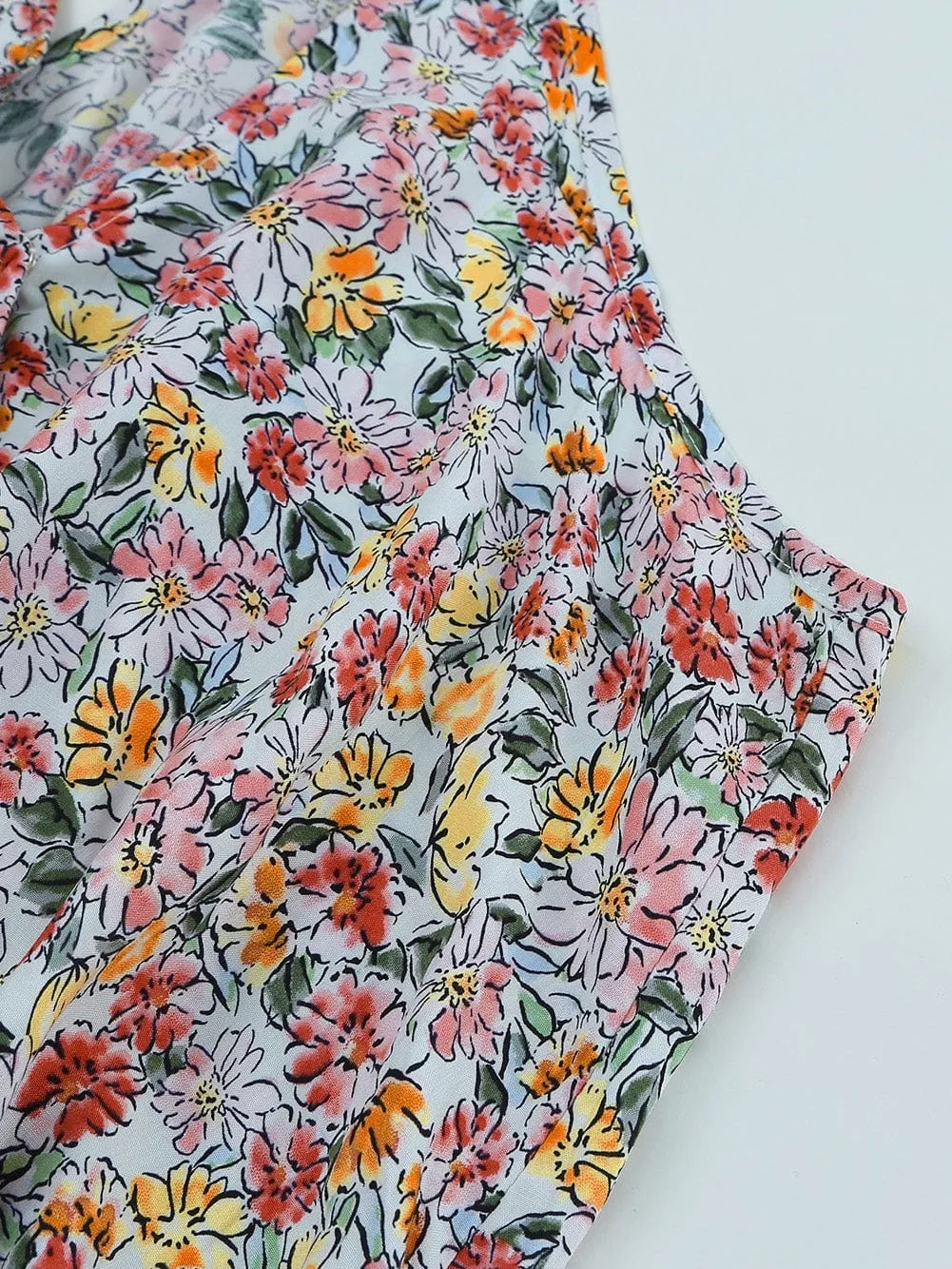 Bohemian Ditsy Floral V Neck Crop Top with Elastic Cincher