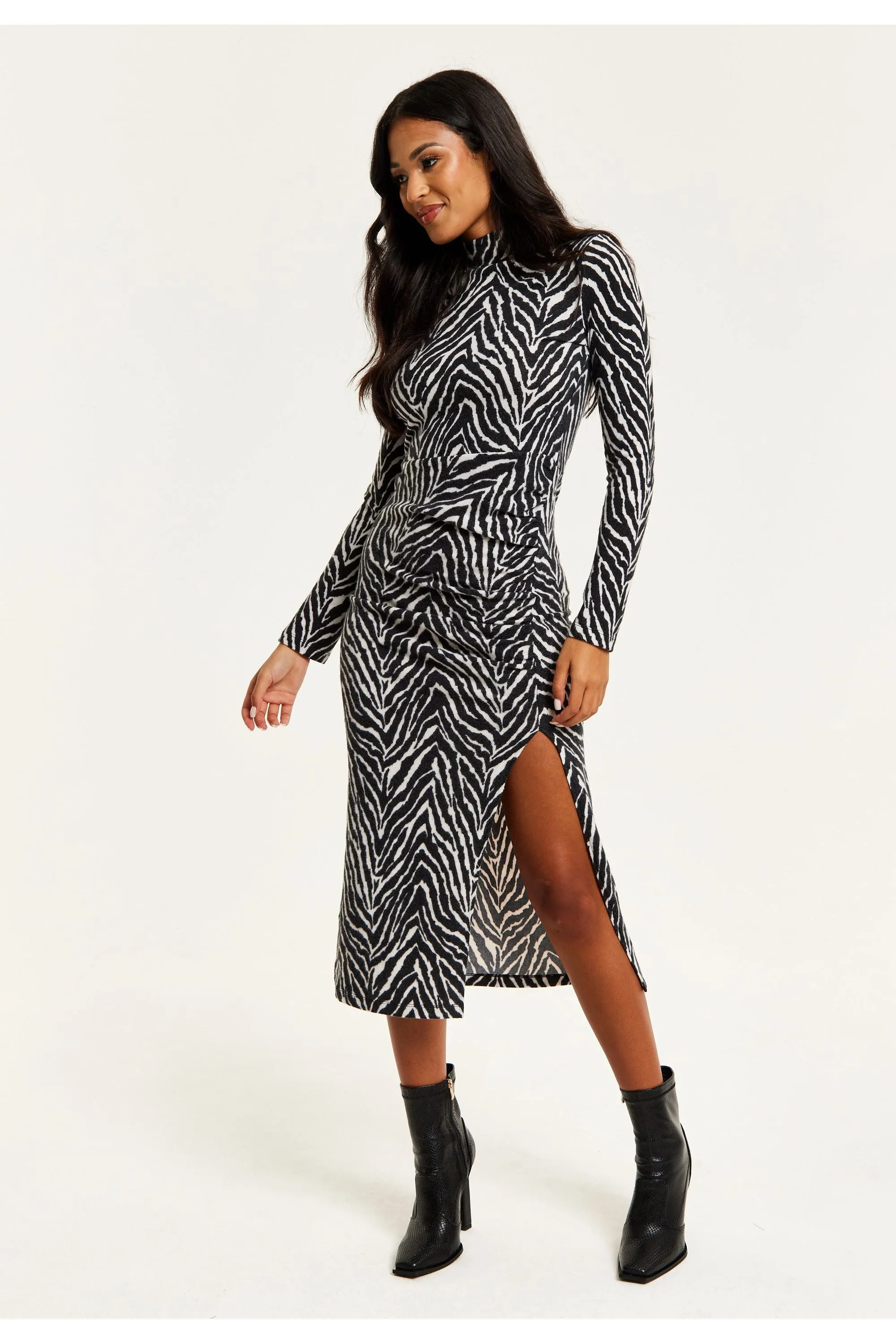 Liquorish Brushed Knit Mono Zebra Print Midi Dress With Front Slit