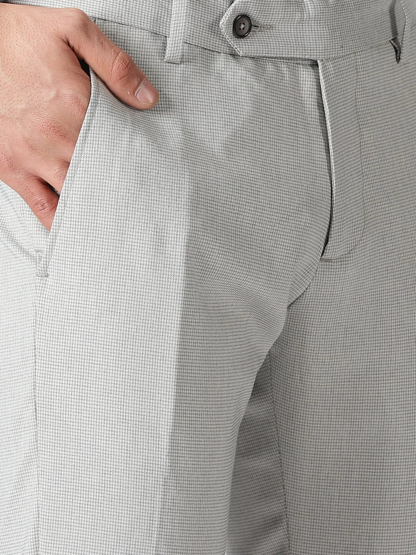 MEN'S LT GREY SOLID TAPERED FIT TROUSER