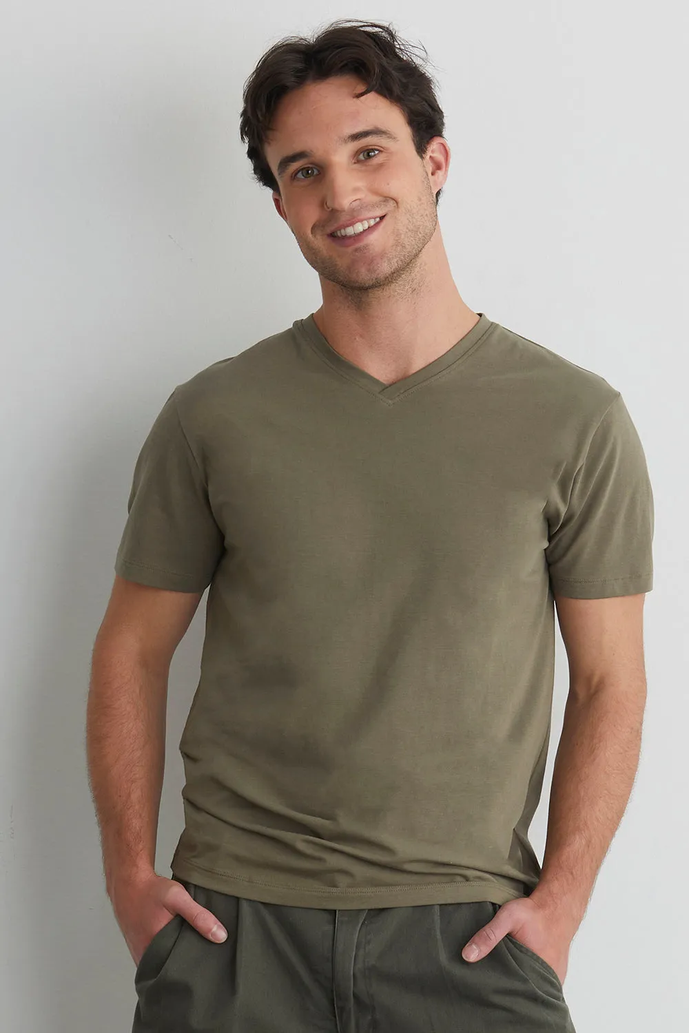 Men's Organic Cotton V-Neck T-Shirt