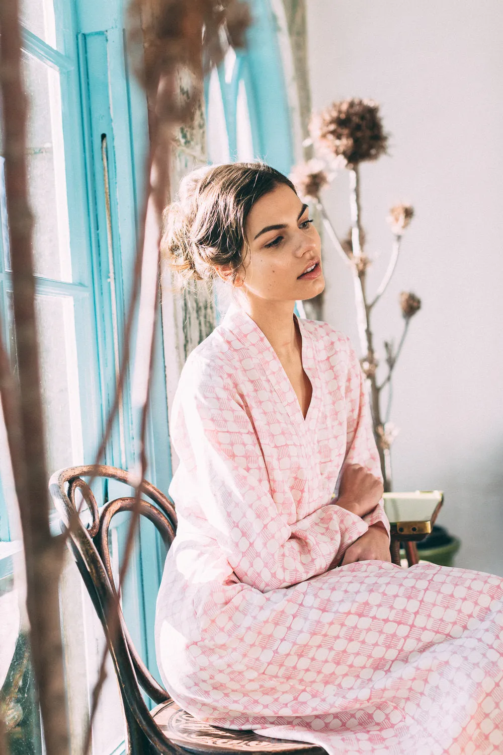 Mulberry Silk Robe - Jaipur Pink. Please note that pieces purchased in our Archive Sale can't be refunded. We are happy to offer an exchange, if we have the stock available or a credit note.