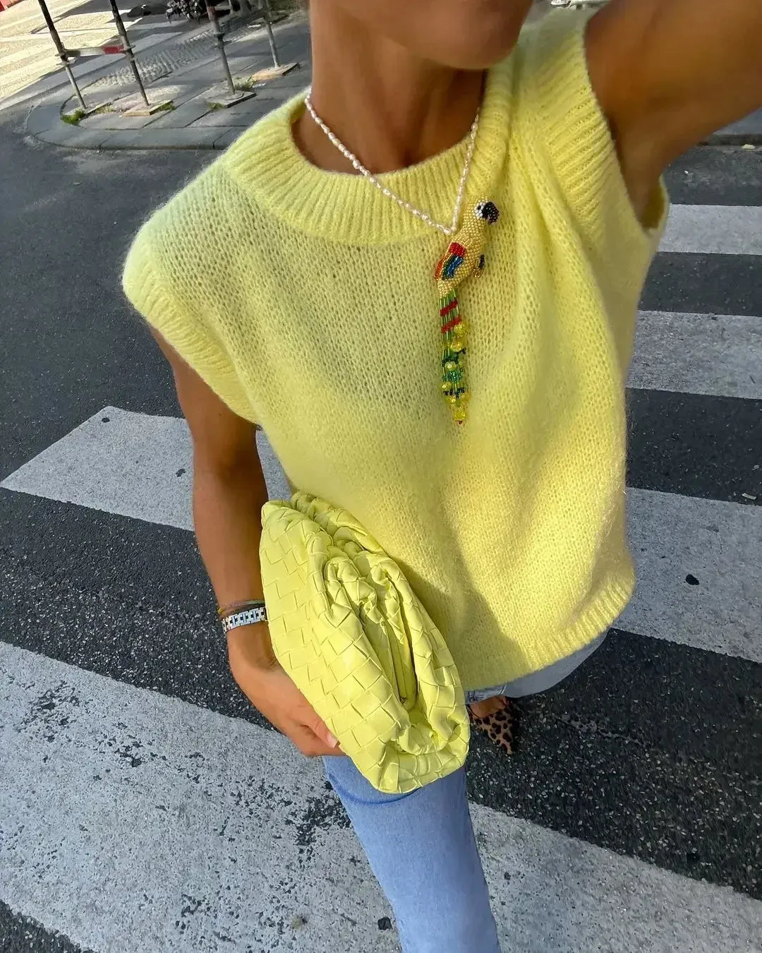 TAVIMART  -  Casual Sleeveless Loose Knitted Pullover Tops Elegant Yellow O-neck Vests Women 2024 Autumn Female Commuting Jumper Sweaters